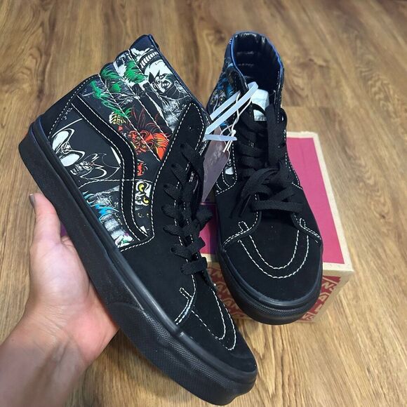VANS sk8-hi top villains Disney black suede lace up shoes sneakers women's 8.5 - Picture 2 of 9